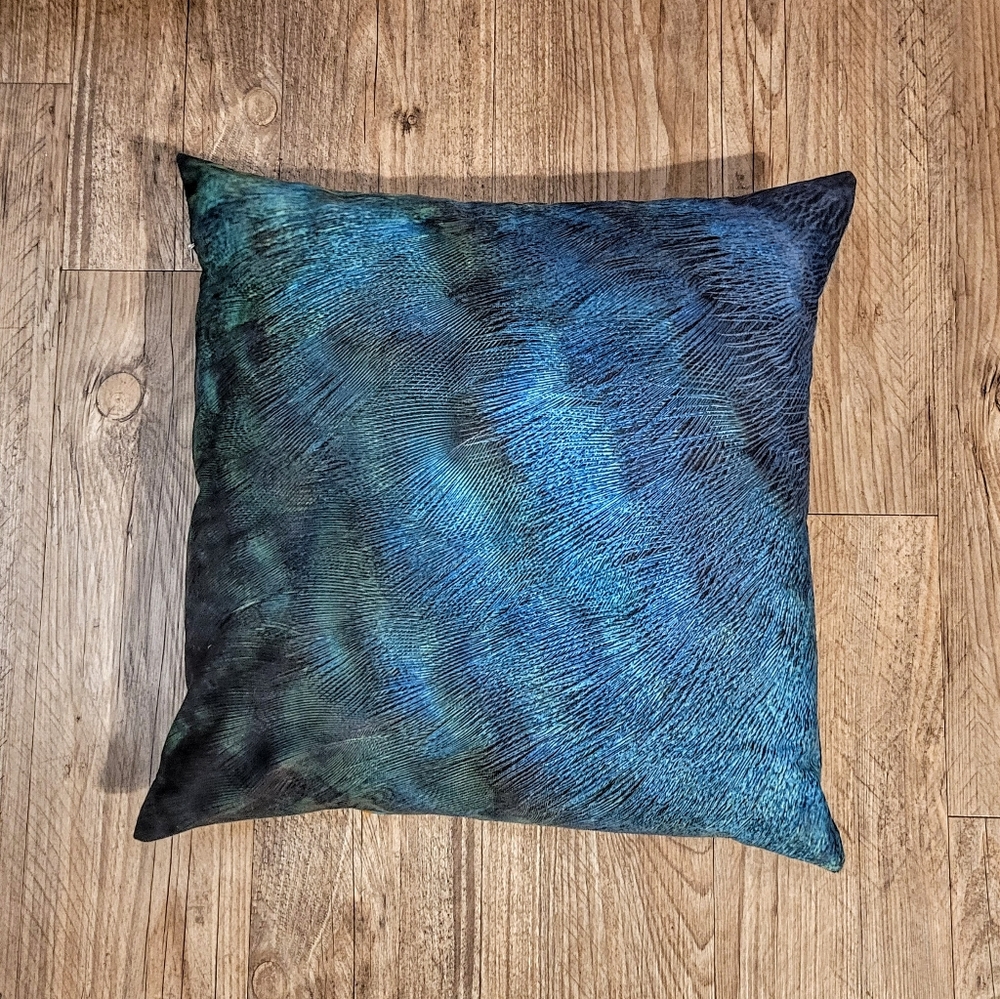 Elegant Peacock Feather Zippered Throw Pillow Cover (COVER ONLY) 18 x 18"